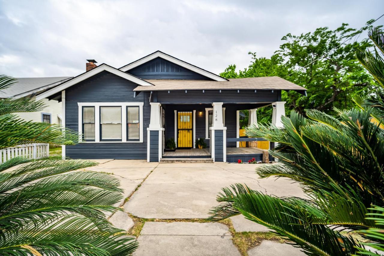 Spacious Home Near Downtown 圣安东尼奥 外观 照片